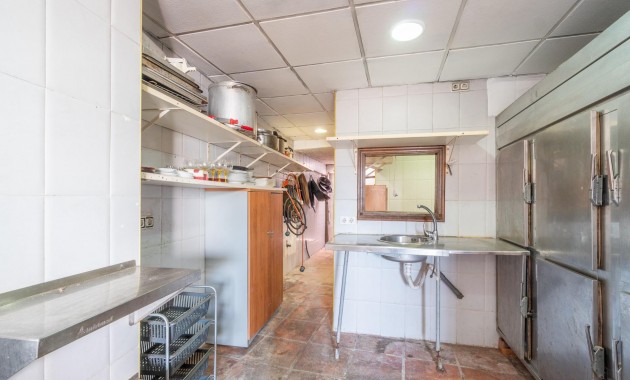 Resale - Villa -
Torrevieja - Los altos