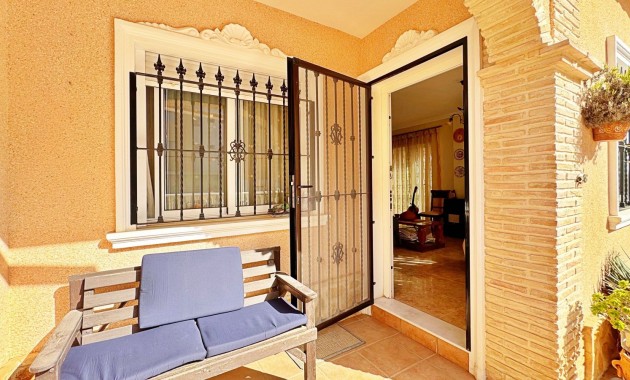 Resale - Townhouse -
Orihuela Costa - Villamartin