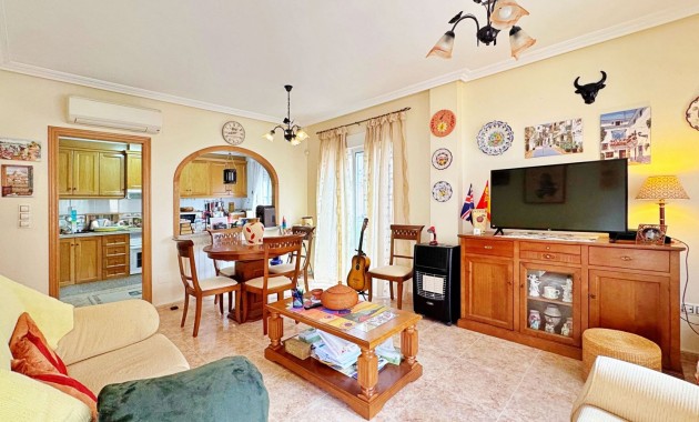 Resale - Townhouse -
Orihuela Costa - Villamartin