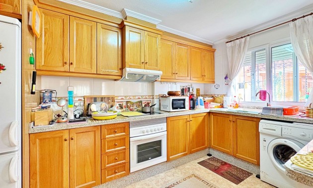 Resale - Townhouse -
Orihuela Costa - Villamartin