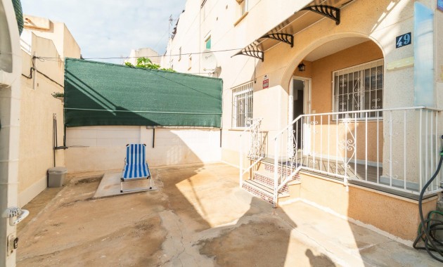 Resale - Bungalow -
Torrevieja - Los balcones