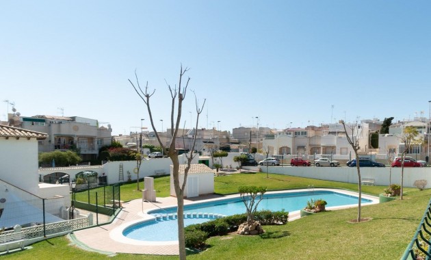 Resale - Bungalow -
Torrevieja - Los balcones