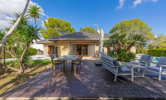 Venta - Villa -
Orihuela Costa - Las Filipinas