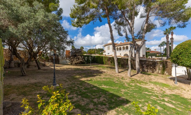 Venta - Villa -
Orihuela Costa - Las Filipinas