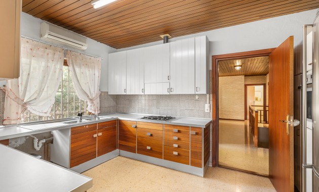 Venta - Villa -
Orihuela Costa - Las Filipinas