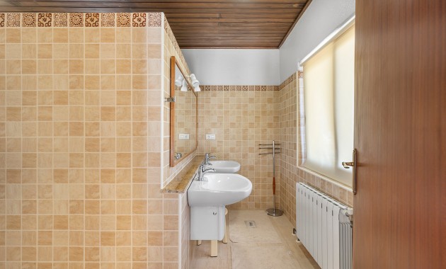 Venta - Villa -
Orihuela Costa - Las Filipinas