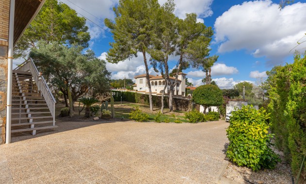 Venta - Villa -
Orihuela Costa - Las Filipinas