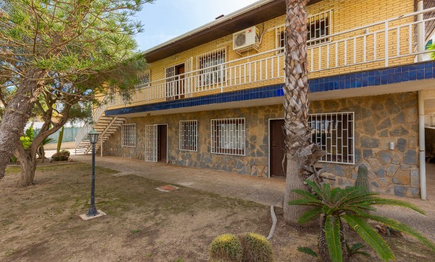 Venta - Villa -
Orihuela Costa - Las Filipinas