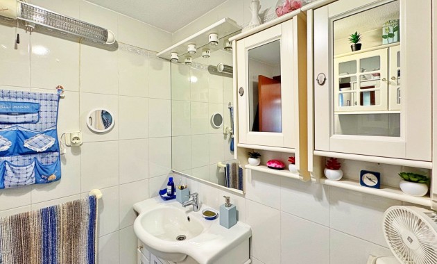 Venta - Apartamento -
Torrevieja - Rocio del mar