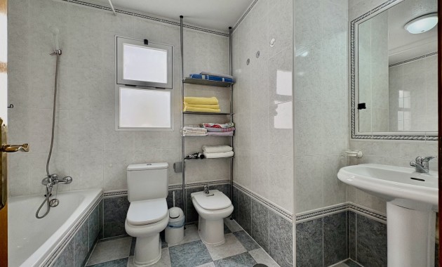 Resale - Wohnung -
Guardamar