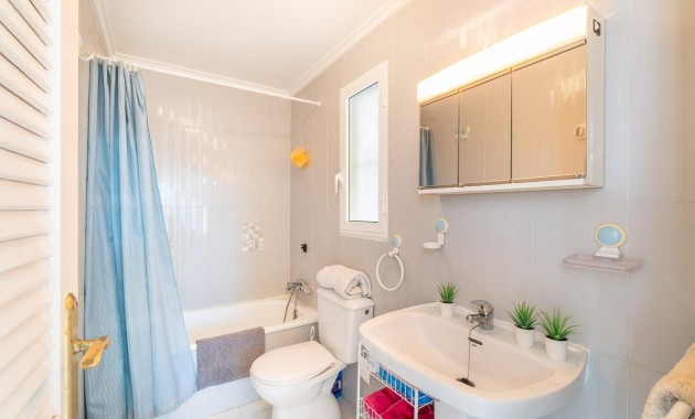 Sale - Flat -
Torrevieja - Los Frutales