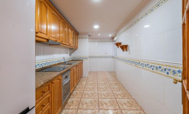 Sale - Flat -
Torrevieja - Centro