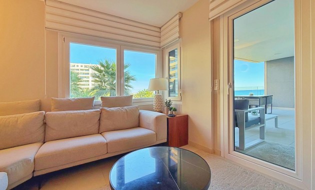 Resale - Wohnung -
Torrevieja - Punta prima