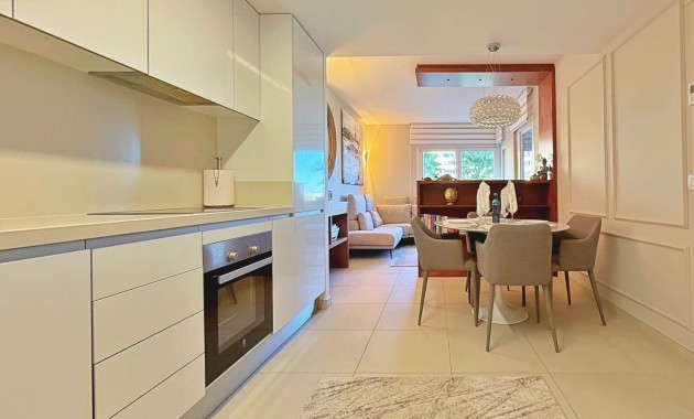 Resale - Wohnung -
Torrevieja - Punta prima