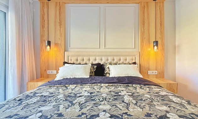 Resale - Wohnung -
Torrevieja - Punta prima