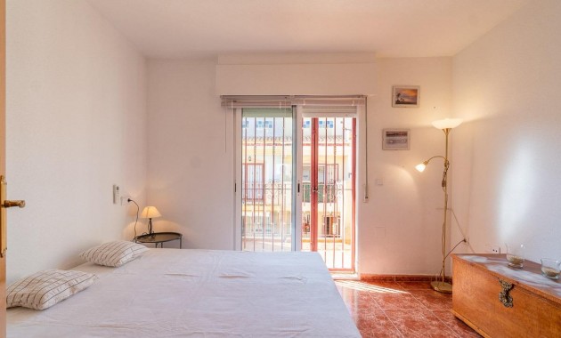 Resale - Terraced house -
Orihuela Costa - Playa Flamenca