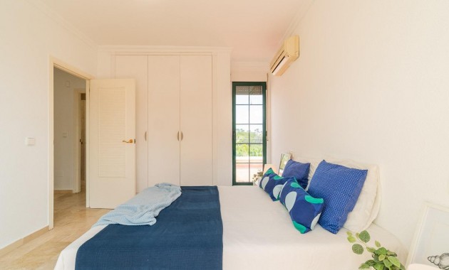 Resale - Villa -
Orihuela Costa - Villamartín-Las Filipinas