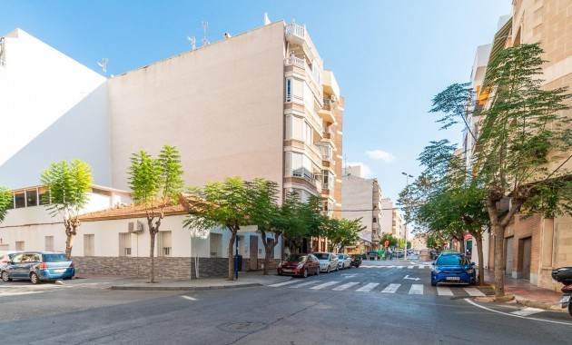 Venta - Flat -
Torrevieja - Centro