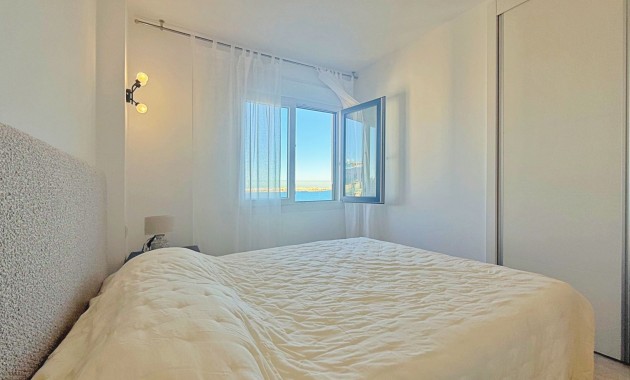 Venta - Penthouse -
Torrevieja - Punta prima