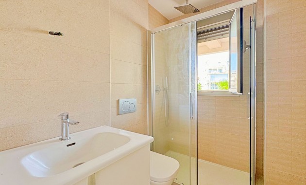 Resale - Wohnung -
Orihuela Costa - Villamartin