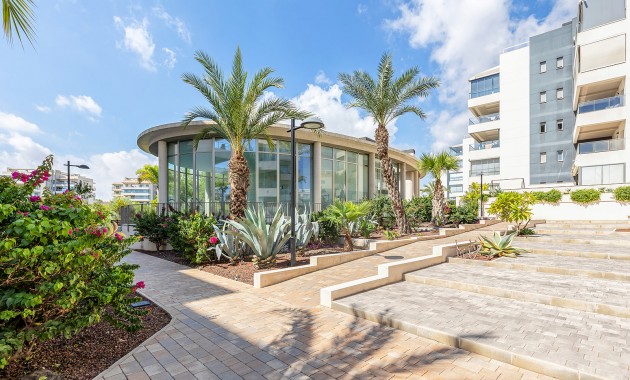 Resale - Wohnung -
Orihuela Costa - Villamartin