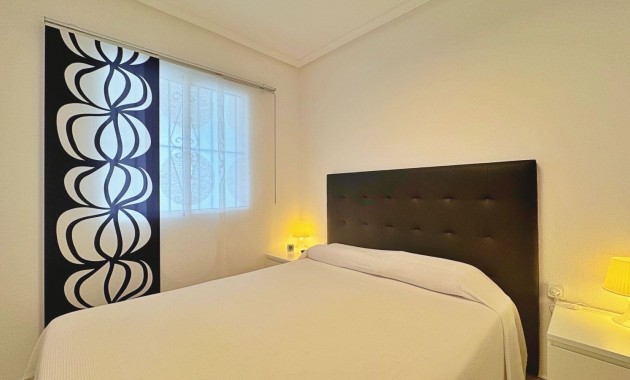 Venta - Apartamento -
Torrevieja - La Mata