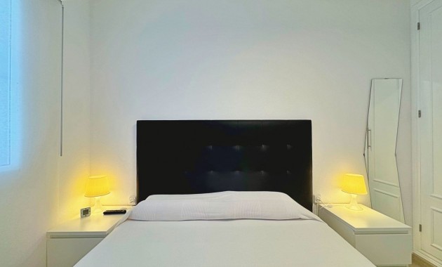 Venta - Apartamento -
Torrevieja - La Mata