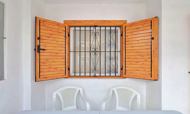 Venta - Apartamento -
Torrevieja - La Mata