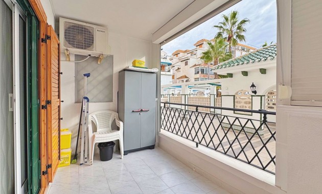 Venta - Apartamento -
Torrevieja - La Mata
