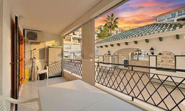 Venta - Apartamento -
Torrevieja - La Mata