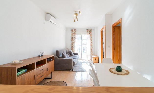 Venta - Flat -
Torrevieja - Centro