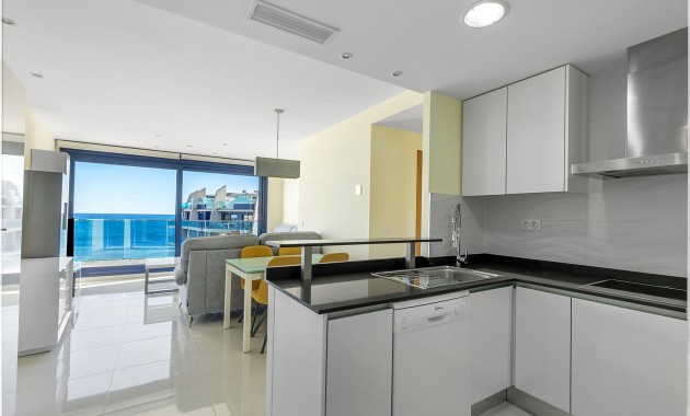 Resale - Penthouse -
Torrevieja - Punta prima