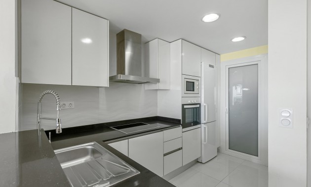 Resale - Penthouse -
Torrevieja - Punta prima