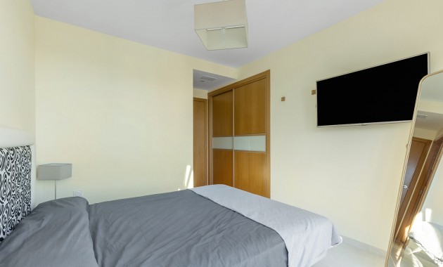 Resale - Penthouse -
Torrevieja - Punta prima