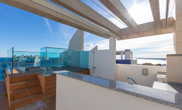 Resale - Penthouse -
Torrevieja - Punta prima