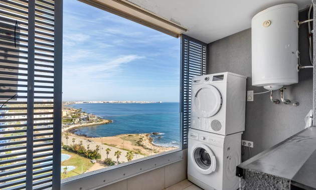 Resale - Penthouse -
Torrevieja - Punta prima