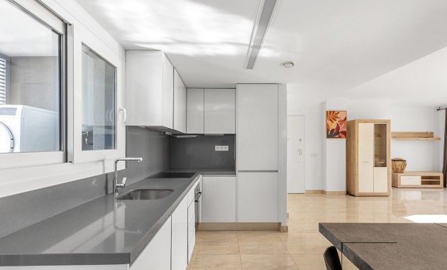 Resale - Penthouse -
Torrevieja - Punta prima