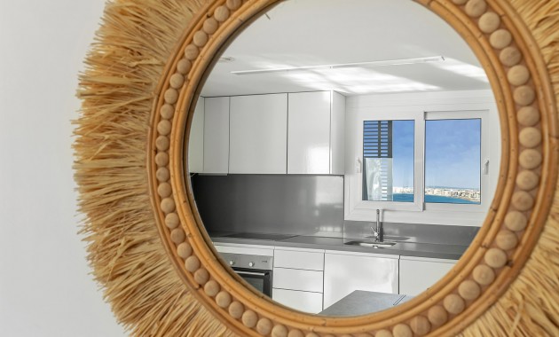 Resale - Penthouse -
Torrevieja - Punta prima