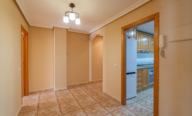 Sale - Apartment -
Torrevieja - Centro
