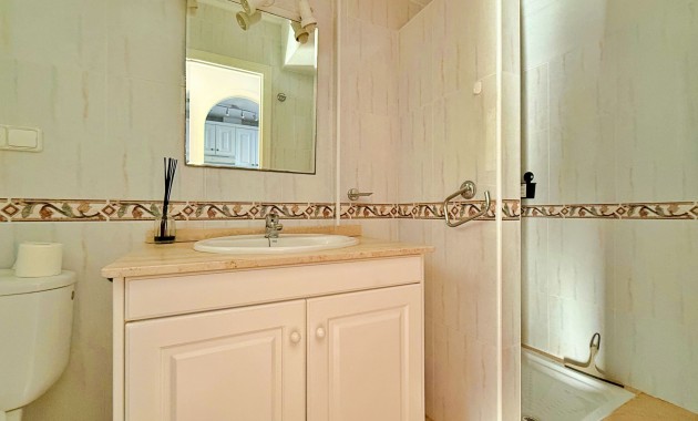 Sale - Townhouse -
Orihuela - Orihuela Costa