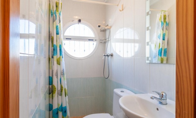 Sale - Chalet -
Orihuela Costa - Playa Flamenca