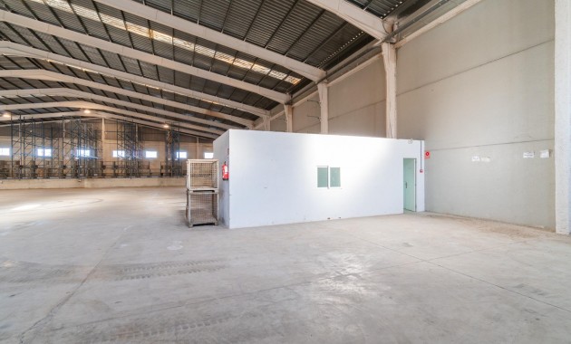 Alquiler a largo plazo - Industrial unit -
Pilar de la Horadada - Polígono industrial Cañada de Práez