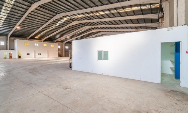 Alquiler a largo plazo - Industrial unit -
Pilar de la Horadada - Polígono industrial Cañada de Práez