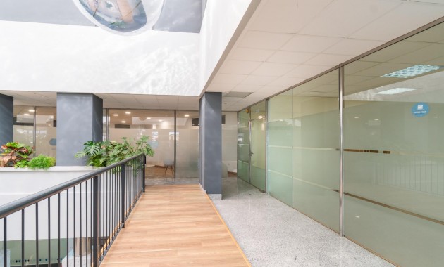 Alquiler a largo plazo - Commercial Unit -
Orihuela Costa - Playa Flamenca