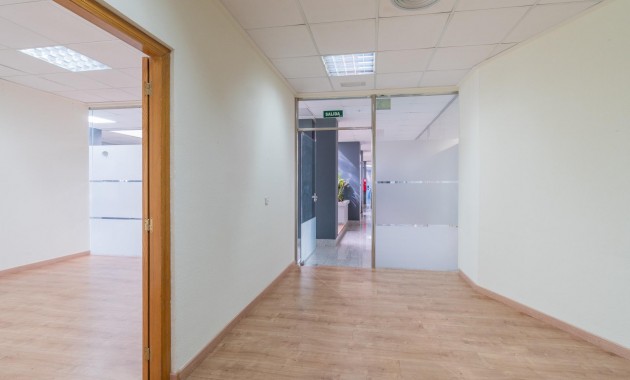 Alquiler a largo plazo - Commercial Unit -
Orihuela Costa - Playa Flamenca