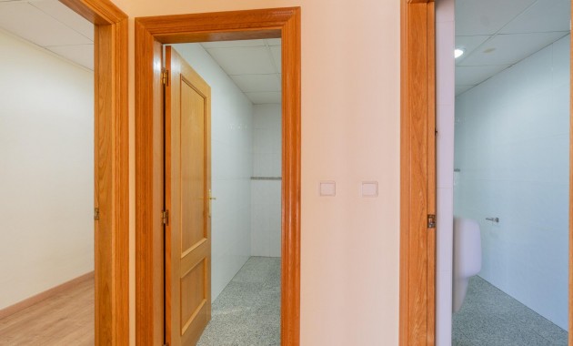 Alquiler a largo plazo - Commercial Unit -
Orihuela Costa - Playa Flamenca