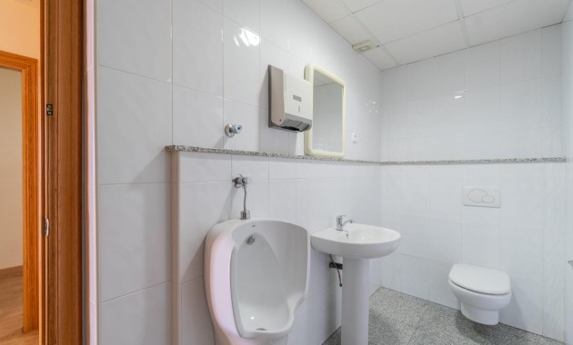 Alquiler a largo plazo - Commercial Unit -
Orihuela Costa - Playa Flamenca