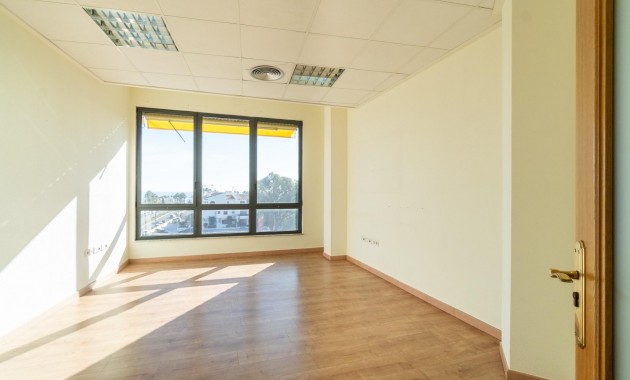 Alquiler a largo plazo - Commercial Unit -
Orihuela Costa - Playa Flamenca