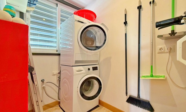 Resale - Wohnung -
Orihuela Costa - Campoamor