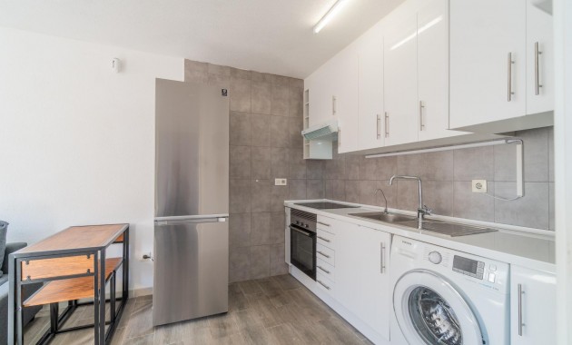 Resale - Bungalow -
Torrevieja - Los balcones